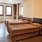 Deluxe In Stoykite Apartment