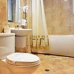 Apartment Deluxe In Stoykite *