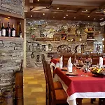 Deluxe In Stoykite Apartment Pamporovo
