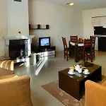 Apartment Deluxe In Stoykite *