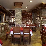 Deluxe In Stoykite Pamporovo